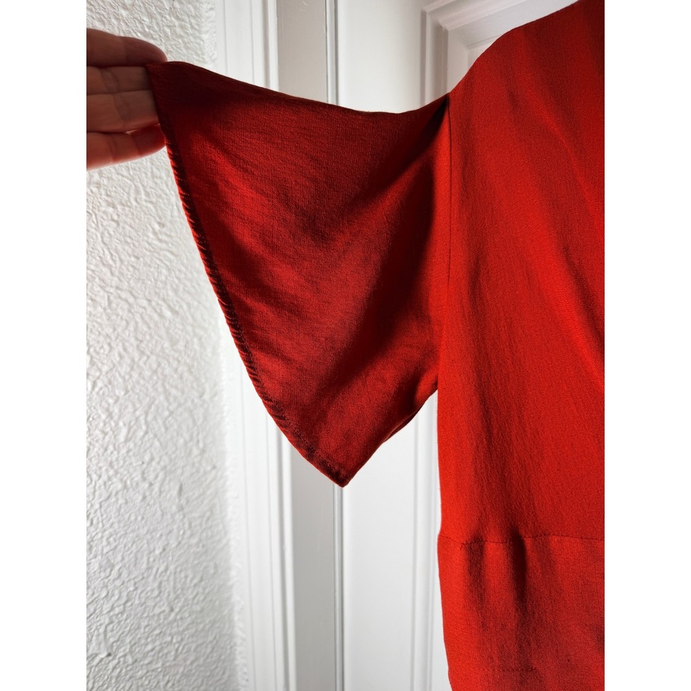 Timing Rust Red Twist Front Crop Top Medium V-Neck Linen Blend Short Sleeve - Picture 7 of 16